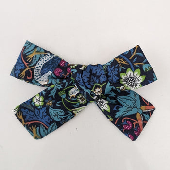 Bow Alligator Clip  Strawberry Thief Blue